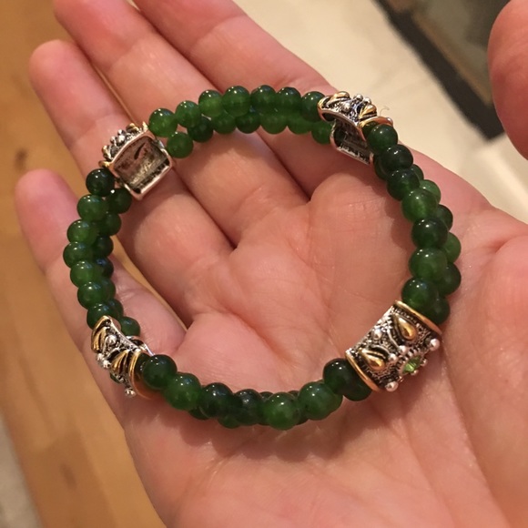 Green agate & silver metal stretchable bracelet - Picture 3 of 8